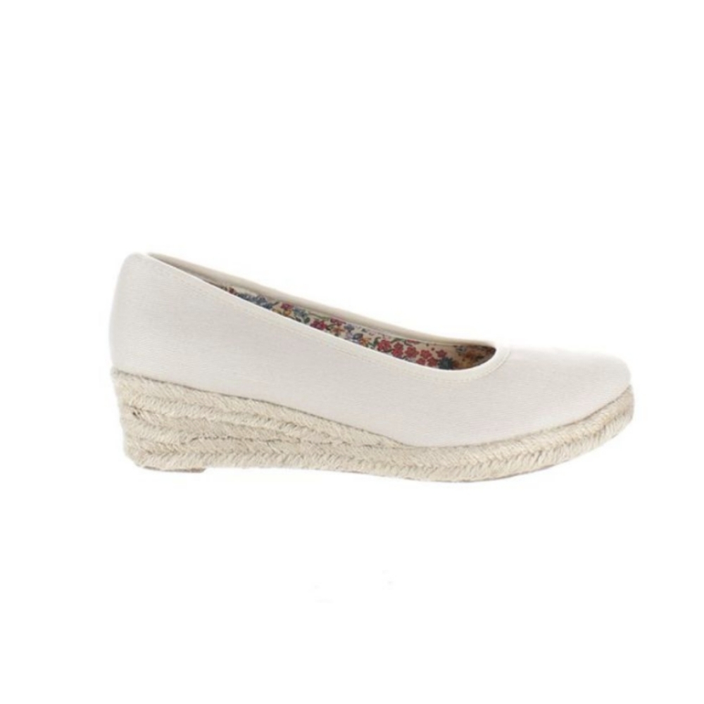 Life Stride Women's Carma Beige Espadrilles